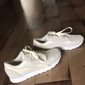 reebok classics cream